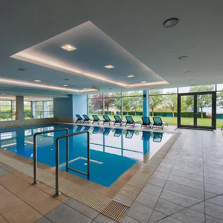 B83 Wellness Апартаменты Шиофок